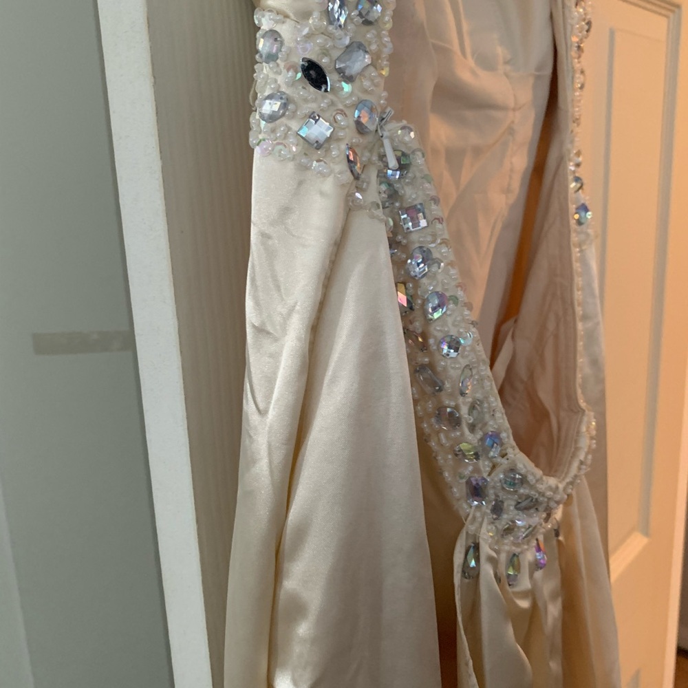 NEVER WORN -Custom made gown